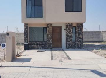 Casa en condominio de 2 habitaciones, El Marqués · Casa Bonita y Funcional en Terrasoles. Cerca del Aeropuerto de Querétaro