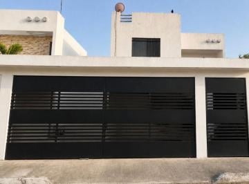 Casa de 3 habitaciones, Mérida · Casa en Renta en Fraccionamiento Las Américas