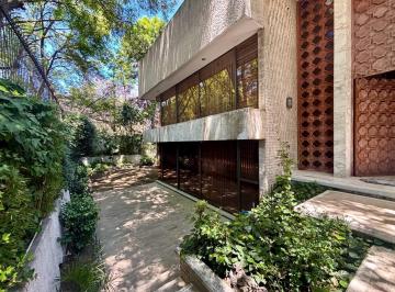 Casa · 990m² · 5 Recámaras · 8 Estacionamientos · Casa - Polanco III Sección