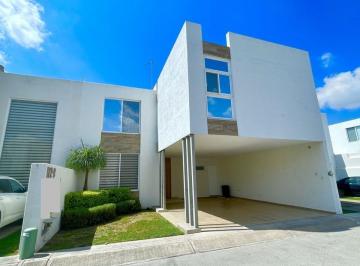 Casa de 3 habitaciones, Aguascalientes · Casas en Renta en Aguascalientes Norponiente en Contadero Residencial Zona La Querencia