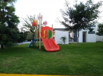 Casa en Renta de 2 habitaciones  · Casa Campestre Residencial