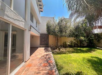 Casa en condominio de 4 habitaciones, Querétaro · Casa en Renta en El Fraccionamiento Claustros del Parque Querétaro Qro
