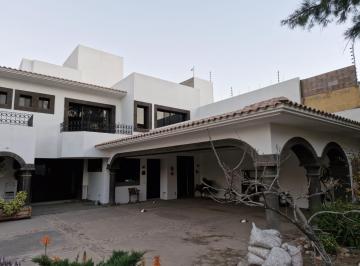 Casa de 5 habitaciones, San Luis Potosí · Amplia Casa en Lomas 4a. Sección