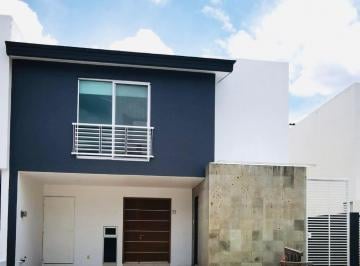 Casa en condominio de 3 habitaciones, Zapopan · Casa Habitacional en Venta Zona Real - Entrega Inmediata - Precio a Negociar