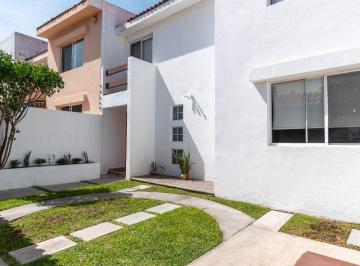 Casa de 3 habitaciones, Querétaro · Casa en Venta en Milenio III, Querétaro