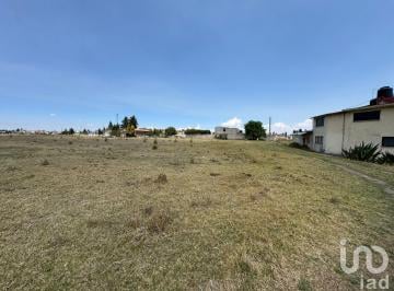 Terreno / Lote · 124m² · Terreno en Venta en Almoloya de Juárez en Privada Exclusiva, Ubicado Frente Al Parque, en Esquina.