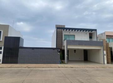 CASA MODERNA AMUEBLADA EN RENTA · Casa Moderna Amueblada en Renta – La Jolla Residencial, Coatzacoalcos