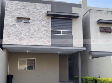 Casa · 186m² · 3 Recámaras · 2 Estacionamientos · Casa en Renta en García