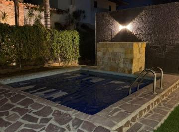 Casa de 5 habitaciones, León · Casa en Venta en Club de Golf La Hacienda