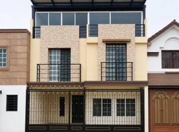 Casa de 5 habitaciones, San Pedro Garza García · Casa en Venta en Fraccionamiento Bosques de Anáhuac, San Nicolás de Los Garza