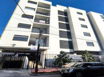 Edificio · Departamento Nuevo en Renta