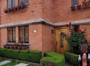 Casa de 3 habitaciones, Tlalpan · Casa en Venta en Granjas Coapa, Confort, Seguridad y Ubicación Privilegiada