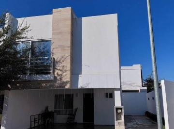 Casa de 3 habitaciones, General Escobedo · Casa en Venta en Escobedo