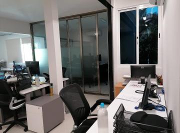 Edificio · 670m² · 8 Estacionamientos · Edificio Comercial - Cancún