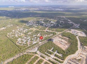 Terreno / Lote · 990m² · Venta - Renta Terreno en Av Huayacan de 990 m²