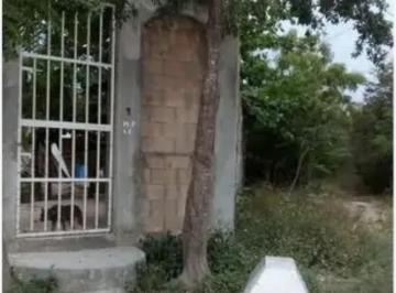 Terreno / Lote · 300m² · Venta Terreno Ejidal con Secion de Derechos en Av Manantial, Cancun de 300 m²