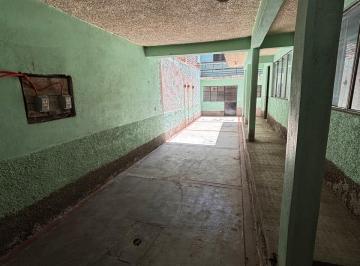 Casa de 3 habitaciones Venta MN 3,200,000 · Amplia Residencia con Potencial Único en La Perla, Nezahualcóyotl