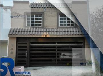 Casa · 170m² · 3 Recámaras · 2 Estacionamientos · Casa en Renta en Apodaca