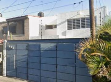 Casa de 3 habitaciones, Guadalajara · Casa de Venta en Jalisco Guadalajara Av de Los Maestros Alcalde Barraquitas