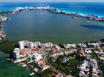 Terreno / Lote · 641m² · Terreno en Venta Cancún Zona Hotelera
