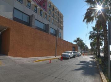 Oficina , León · Oficina Corporativa en Torre Puerta Bajío - Zona Dorada de León, Guanajuato - 860 m²