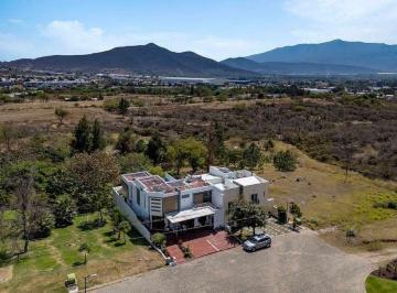 9fdde1ebca9c2a821f5673643851c972c8a87c937755e11adca34e76fe8001bd · Casa en Venta Lomas de Santa Anita