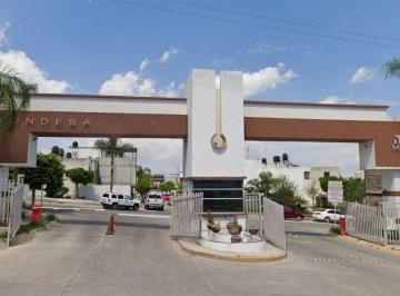 Casa de 2 habitaciones, León · Casa en Venta, Fracc. La Condesa, León Guanajuato ¡Remate Bancario!