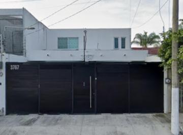 Casa de 5 habitaciones, Zapopan · Casa en Venta en Jalisco Zapopan Andromeda La Calma