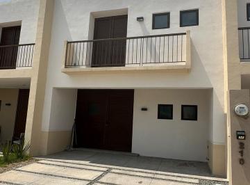 Casa · 143m² · 3 Recámaras · 2 Estacionamientos · Casa en Renta en Zona Norte, Arras Residencial, León Gto.