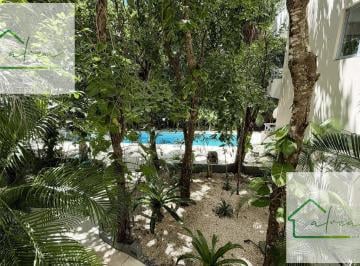 Departamento · 100m² · 2 Recámaras · 1 Estacionamiento · Nuevo Precio: Departamento Amueblado en Venta y Renta en Grand Sirenis Riviera Maya