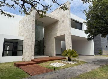Casa de 3 habitaciones, San Andrés Cholula · Casa en Venta en Cluster 777 Lomas de Angelópolis 1