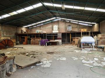 Bodega comercial · 401m² · 2 Estacionamientos · Bodega Comercial en Barrio San Miguel