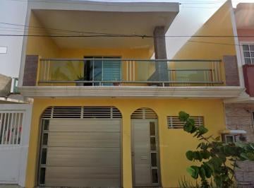 Casa de 4 habitaciones, Coatzacoalcos · Venta de Casa en Colonia Paraiso, Coatzacoalcos, Veracruz