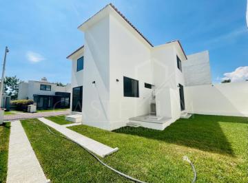 Casa en condominio · 135m² · 3 Recámaras · 2 Estacionamientos · Casa en Condominio en Preventa en Jiutepec, Morelos