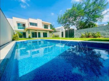 Casa · 260m² · 4 Recámaras · 2 Estacionamientos · Casas en Venta con Alberca, a 5 Minutos del Tec de Monterrey en Xochitepec, Mor.