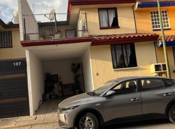 Casa de 3 habitaciones, Puebla · Casa en Venta de 84 m² en Fraccionamiento Loma Real