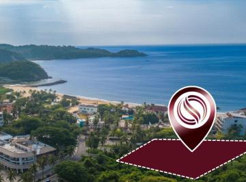 Terreno / Lote , Santa María Huatulco · Terreno Hotelero a Solo 300 m de La Playa, en Venta