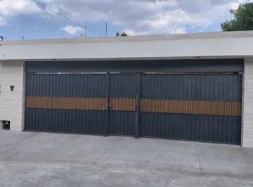 Casa de 3 habitaciones, San Luis Potosí · Casa en Venta Lomas Cuarta Seccion. S. l. P