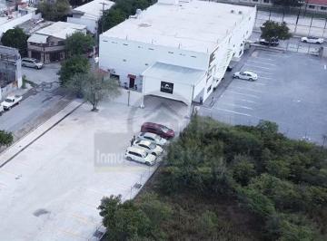 Edificio · 2350m² · Inversionista Edificio Comercial Para Maquiladora o Negocio en Apodaca Nl