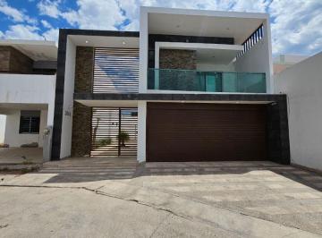 Casa de 3 habitaciones, Culiacán · Casa en Renta en Espacios Barcelona