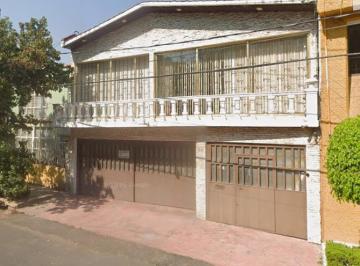 Casa de 3 habitaciones, Iztacalco · Casa en Venta con Excelente Ubicacion