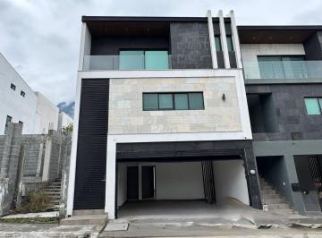 Casa · 255m² · 3 Recámaras · 2 Estacionamientos · Casa - Cumbres Elite Premier