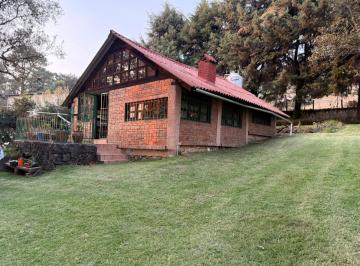 Quinta de 1 habitación, Huitzilac · Casa Campestre Rodeada de Naturaleza con Amplio Jardin, Ideal Para Descanso.