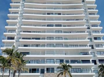 Departamento de 2 habitaciones, Mazatlán · Departamento en Playa Pearl Tower de Renta