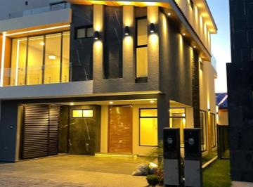 Casa · 314m² · 3 Recámaras · 3 Estacionamientos · Casa en Venta Frac_aureal Morillotla San Andrés de Cholula Puebla.