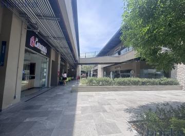 Local comercial · 69m² · Local Comercial en Renta en Zibatá | Frente a Universidad Anáhuac | Planta Alta