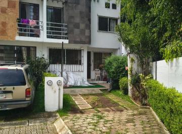 Casa en condominio de 3 habitaciones, Cuernavaca · Venta de Casa en Tzompantle Cuernavaca