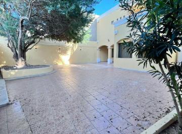 Casa de 4 habitaciones, Hermosillo · Residencia de Lujo en El Dorado Residencial I | 4 Recámaras, Patio Gigante y Cochera Para 4 Autos