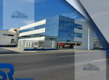 Oficina · 950m² · 20 Estacionamientos · Renta de Oficinas en Monterrey Nl
