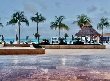 Departamento · 205m² · 2 Recámaras · 1 Estacionamiento · Departamento en Renta Amueblado en Ocean Front Maralago